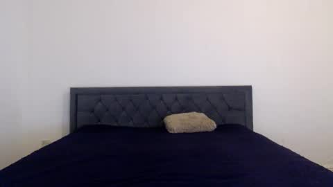 Snapshot of stella_john chatting on 12, 9, 2025 Stella John online show from 12, 9, 2025