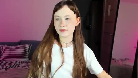 stella_sunny online show from 19, 10, 2025