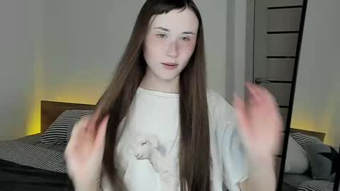 stella_sunny online show from 9, 5, 2026