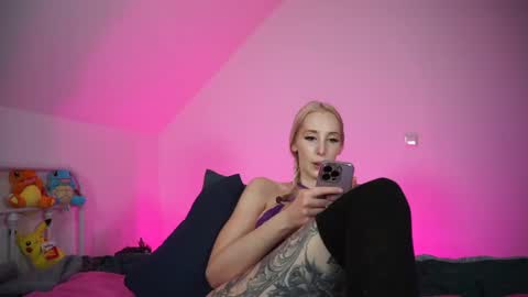 Snapshot of stellacinderella chatting on 5, 3, 2025 StellaCinderella online show from 5, 3, 2025