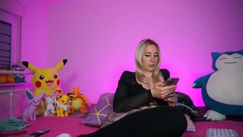 Snapshot of stellacinderella chatting on 22, 12, 2025 StellaCinderella online show from 22, 12, 2025