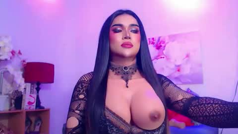CALL ME STELLA online show from 6, 5, 2026