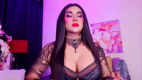 CALL ME STELLA online show from 13, 7, 2026