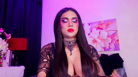 CALL ME STELLA online show from 14, 7, 2026