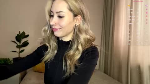 Snapshot of stellar_blade chatting on 1, 2, 2026 Alexia online show from 1, 2, 2026