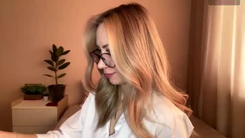 Snapshot of stellar_blade chatting on 5, 2, 2026 Alexia online show from 5, 2, 2026