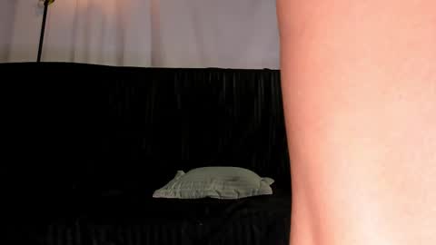 stellart_ online show from 4, 3, 2025