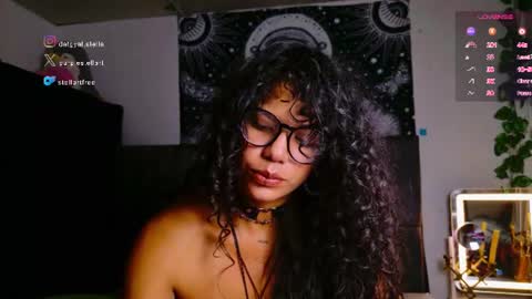stellart_ online show from 9, 7, 2026