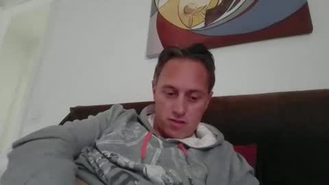 Snapshot of sten015 chatting on 13, 5, 2026 sten015 online show from 13, 5, 2026