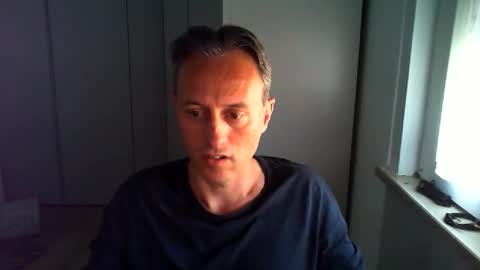Snapshot of sten015 chatting on 25, 5, 2026 sten015 online show from 25, 5, 2026