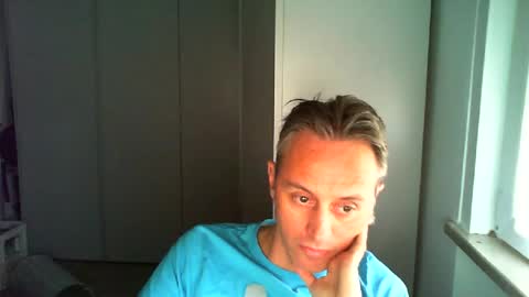 Snapshot of sten015 chatting on 16, 7, 2026 sten015 online show from 16, 7, 2026