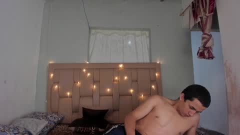 Stepcouple   online show from 23, 1, 2025