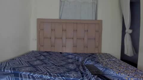 Stepcouple   online show from 12, 3, 2025