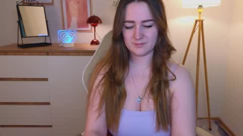 Snapshot of steph_sweet chatting on 4, 12, 2024 Emma online show from 4, 12, 2024