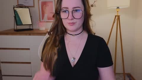 Snapshot of steph_sweet chatting on 6, 12, 2024 Emma online show from 6, 12, 2024