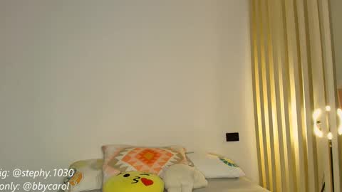 Snapshot of steph_y1030 chatting on 5, 2, 2025 stephany online show from 5, 2, 2025