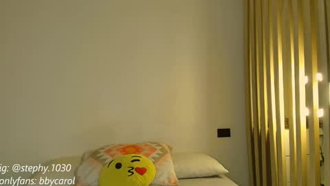 Snapshot of steph_y1030 chatting on 23, 11, 2025 stephany online show from 23, 11, 2025