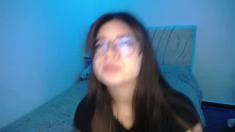 Emma online show from 25, 2, 2025