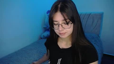 Emma online show from 25, 2, 2025