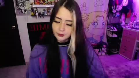 Snapshot of stephani_rousso chatting on 24, 7, 2026 joha cosmo online show from 24, 7, 2026
