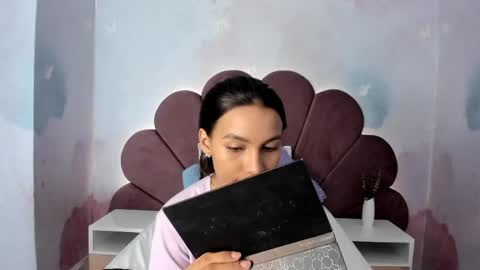 Snapshot of stephani_sweet chatting on 18, 3, 2026 Stefff online show from 18, 3, 2026