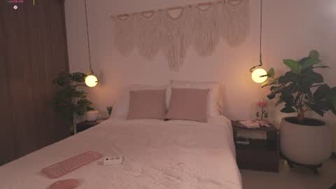 Snapshot of stephania_let chatting on 17, 7, 2026 stephania_let online show from 17, 7, 2026