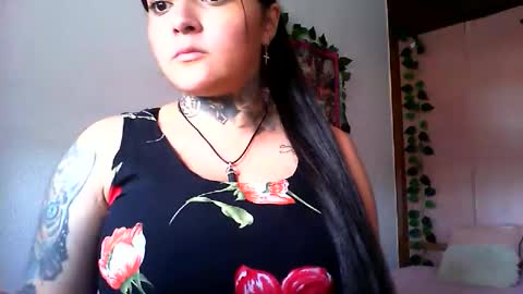 Stephanie hot99  online show from 27, 2, 2025