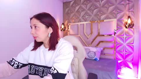 Stephaniesun  online show from 2, 6, 2026