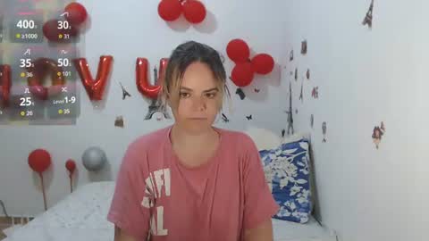 Snapshot of stephaniewild chatting on 30, 6, 2026 Stephanie online show from 30, 6, 2026