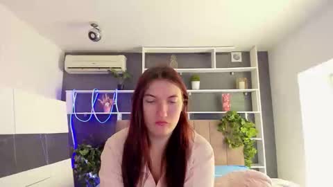 Stephie online show from 27, 2, 2026