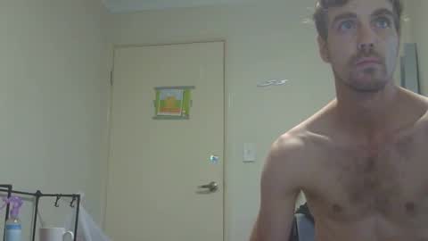 Snapshot of steveaussie chatting on 25, 2, 2025 Australian420 online show from 25, 2, 2025