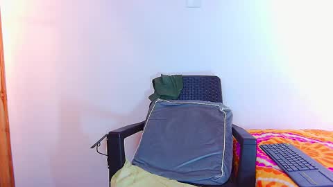 Snapshot of steven_modelo69 chatting on 11, 1, 2025 steven_modelo69 online show from 11, 1, 2025