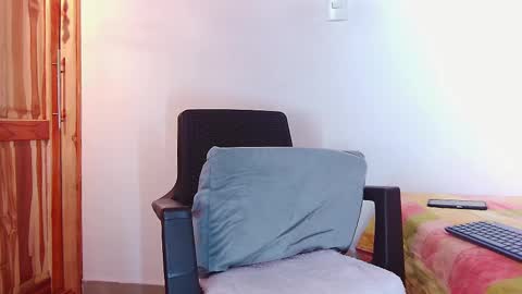 Snapshot of steven_modelo69 chatting on 15, 2, 2025 steven_modelo69 online show from 15, 2, 2025