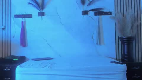 Snapshot of stevenhumps2 chatting on 15, 9, 2025 orian online show from 15, 9, 2025