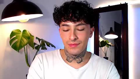 Daniel Steven Navarro online show from 17, 3, 2026