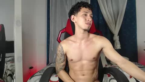 Snapshot of stevensex501 chatting on 19, 9, 2025 steven online show from 19, 9, 2025