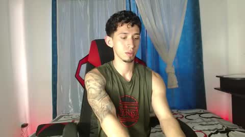 Snapshot of stevensex501 chatting on 21, 9, 2025 steven online show from 21, 9, 2025