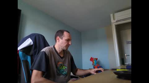 stickolive1 online show from 8, 10, 2025