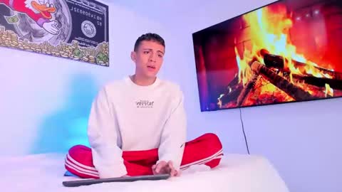 Snapshot of stiiveen_24cm chatting on 31, 12, 2024 Stiven brendan online show from 31, 12, 2024