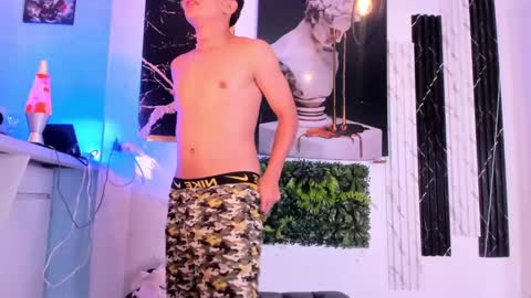 Snapshot of stiiveen_24cm chatting on 28, 2, 2025 Stiven brendan online show from 28, 2, 2025