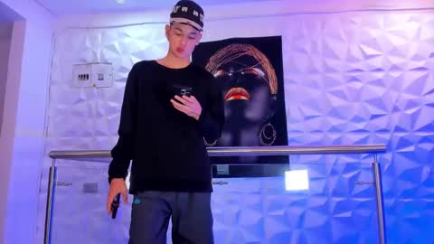 Snapshot of stiiveen_24cm chatting on 1, 10, 2025 Stiven brendan online show from 1, 10, 2025