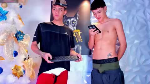 Snapshot of stiiveen_24cm chatting on 19, 12, 2025 Stiven brendan online show from 19, 12, 2025