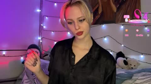 stillsweety online show from 11, 3, 2026