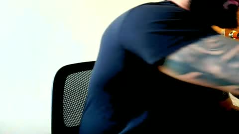 stiven253958 online show from 25, 4, 2026