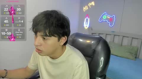 Stiwen online show from 18, 12, 2025