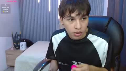 Snapshot of stiwentwink chatting on 15, 7, 2026 Stiwen online show from 15, 7, 2026