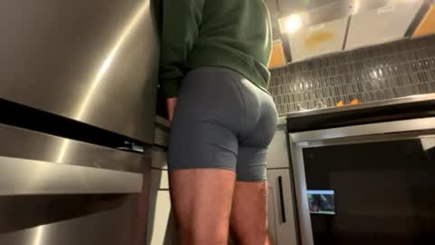 stlhotwifeguy online show from 27, 6, 2026