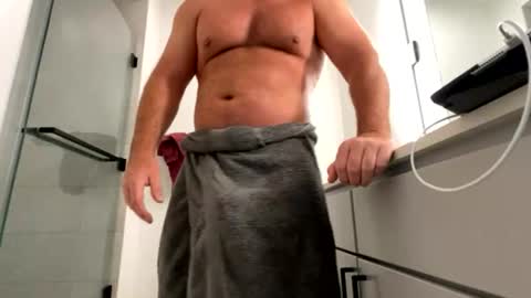 stlhotwifeguy online show from 12, 7, 2026