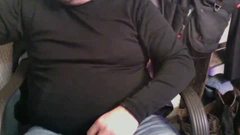 Snapshot of stogiestud69 chatting on 1, 12, 2025 stogiestudcountryboy online show from 1, 12, 2025