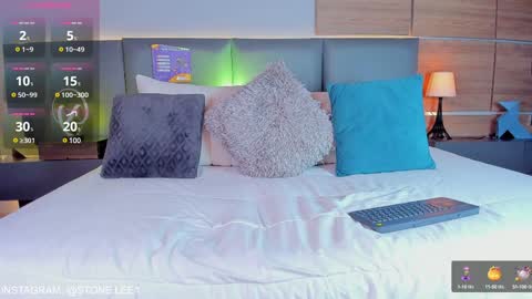 Stone Lee  online show from 6, 1, 2025